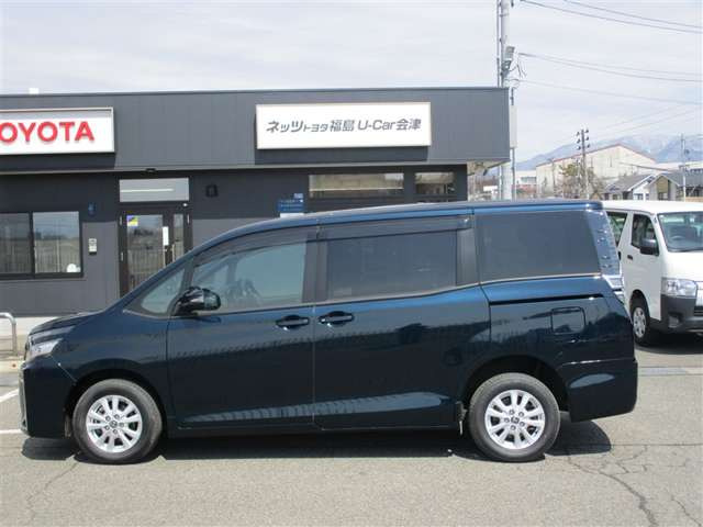 ヴォクシー2.0 V 4WD