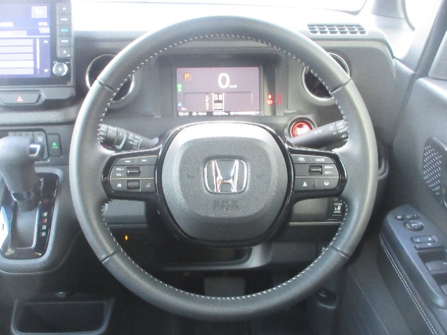 N-BOXカスタムコーディネートスタイル モノトーン