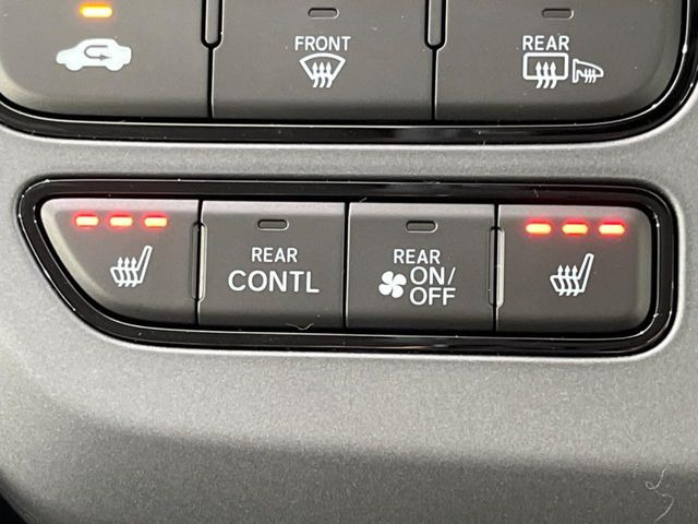 �y�V�[�g�q�[�^�[�z�������ɏd�󂷂�V�[�g�q�[�^�[!�G�A�R����葁�����܂��Ă����̂Ŋ�����̐l�����S�ł��ˁ�G�A�R���̉����͊������邩����A�Ƃ������ɂ����������߂ł��B