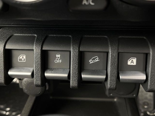 �y�_�E���q���A�V�X�g�z�}�ȍ⓹������Ƃ��Ɏ����Ńu���[�L�𐧌�A���̒ᑬ�x��ۂ��܂��B�ᓹ�∫�H�ȂǊ���₷���H�ʂ̉����ł��^�C�������b�N���Ȃ�������S!�n���h������ɏW���ł��܂�!