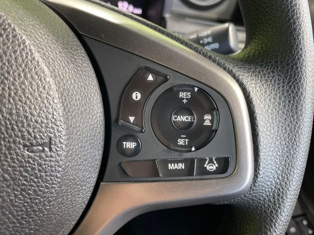 �y�A�_�v�e�B�u�N���[�Y�R���g���[���z�������H�ł̒��������s���y��!!�����ő��x��ۂN���[�Y�R���g���[�����A�Փˌy���V�X�e���ƘA�g���A�O���̎ԗ������m���ĎԊԂ�ۂ悤�ɑ��x���߂��Ă���܂�!!