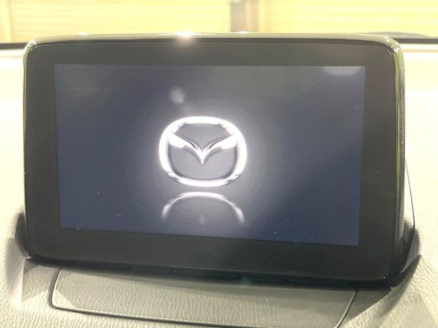 �y���[�J�[�����i�r�z�C���e���A�ɗn�����ރX�^�C���b�V���ȁu��p�݌v�v���[�J�[�i�r�𑕔��􎋔F���⑀�쐫�ȂǊ�{���\�ɂ��D��A���㎿�ȃJ�[���C�t�����y���݂��������܂��B