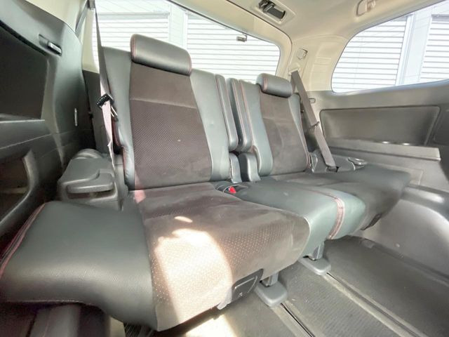 3��ڃV�[�g�͂�������ԗǍD����l�ł��������ƍ����Ē����܂��̂ŁA��l���ł̂��o���������N���N�ł��􂲉Ƒ��ŁA�C�̒m�ꂽ���ԂŁA�h���C�u�ɍs���̂��y���݂ł��ˁ�