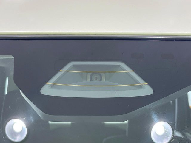 【スズキ セーフティサポート】走行中に前方の車両等を認識し、衝突しそうな時は警報とブレーキで衝突回避と被害軽減をアシスト。より安全にドライブをお楽しみいただけます。