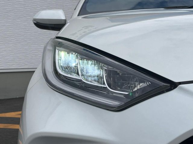 �yLED�w�b�h���C�g�z���V����ԑ��s�����ǍD�Ȏ��E���m�ۂ����S���ĉ^�]�ł��鍂�P�xLED�w�b�h���C�g�𑕔�!�_�����x�������A����d�͂��}�����Ă��܂��B