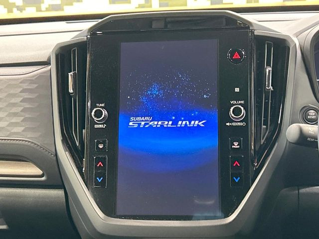 【11.6インチナビ】スマートフォン感覚で使用できる、インパクトのある11.6インチナビを装備!ナビやオーディオ操作はもちろん、各種車両情報もこの画面から確認・設定できます♪