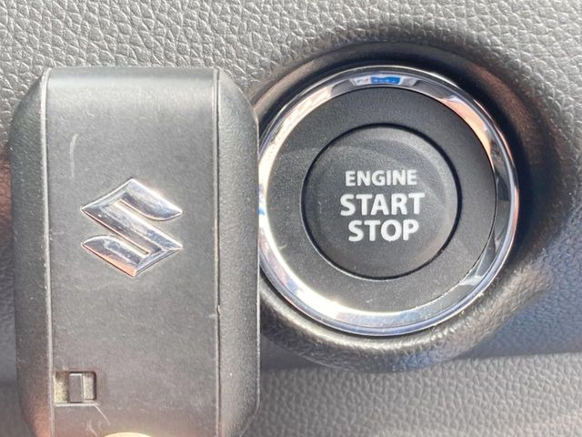 �y�L�[���X�X�^�[�g�V�X�e���z�J�o����|�P�b�g�ɓ��ꂽ�܂܂ł��h�A�̎{���E�������\�ȃX�}�[�g�L�[�𑕔��B�G���W���̃I���E�I�t�����J�M�����o���K�v����������Ƃ��Ă��֗��ł���