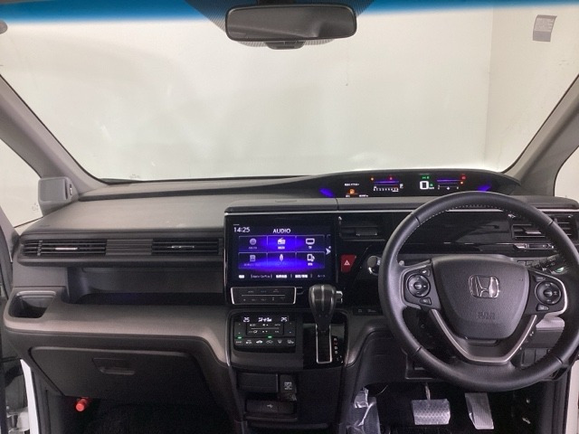 ステップワゴン1.5 スパーダ ホンダ センシング