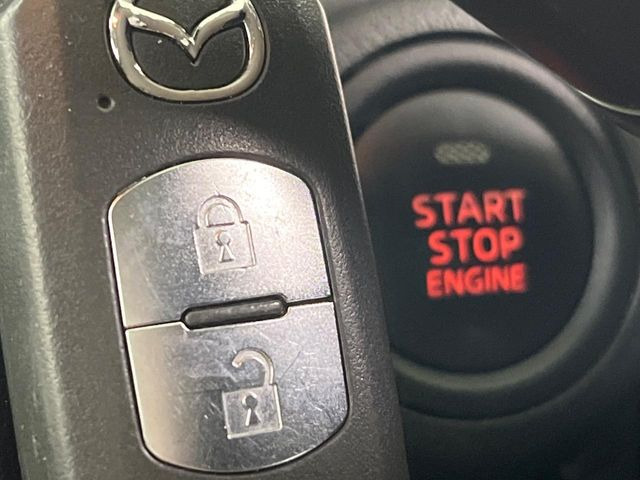 �y�A�h�o���X�g�L�[�z�J�o����|�P�b�g�ɓ��ꂽ�܂܂ł��h�A�̎{���E�������\�ȃX�}�[�g�L�[�𑕔��B�G���W���̃I���E�I�t�����J�M�����o���K�v����������Ƃ��Ă��֗��ł���