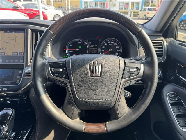 クラウンアスリートハイブリッド 2.5 S Jフロンティア