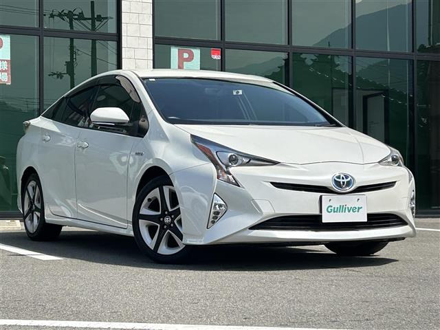 プリウス1.8 S ツーリングセレクション