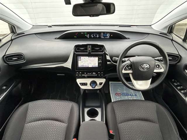 プリウス1.8 S セーフティ プラス