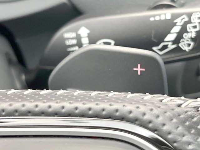 ���X�e�A�����O�p�h���V�t�g:�N�C�b�N�ȃV�t�g���삪�\!���X�|���X�������A���Ȃ��̃M�A�ϑ��ɂ�������Ƃ��Ă��Ă���܂�!���Ԃƈ�̂ƂȂ�鑕���ł��B