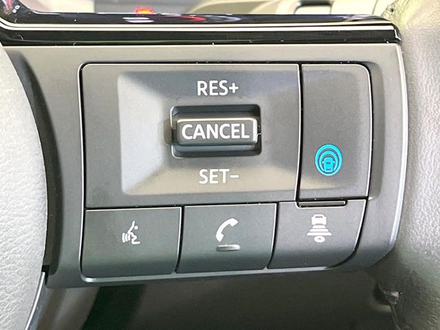 �y�v���p�C���b�g�z�������H�ł̒��������s���y��!!�a�؎��Ə��񑖍s�̃V�[���ŁA�A�N�Z���E�u���[�L�E�X�e�A�����O�������Ő��䂵�A�������^�]�̕��S���y�����Ă���܂���