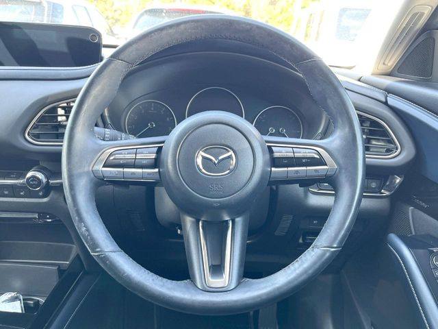 �y�����v�����X�e�A�����O�z�㎿�Ȋv���g�p���邱�ƂŁA��ɂ����������݂ƂĂ��^�]���₷���n���h���ł���