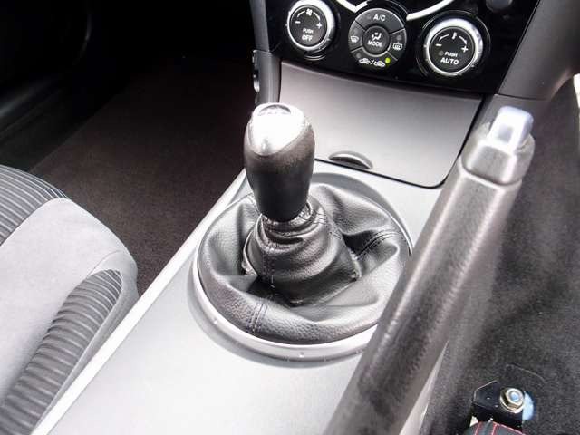 �ߋ����𐮔��L�^��12��H18.1/H18.3/H18.12/H19.12/H20.11/H22.12/H26.11/H27.10/H28.5�N���b�`�ꎮ����/H28.12/H30.11/R5.11