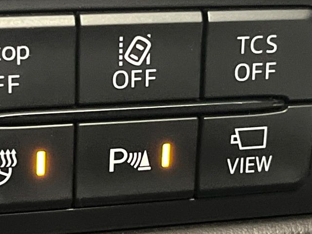 【コーナーセンサー】バンパーに付いたセンサーが障害物を検知!一定の距離に近づくとアラートで教えてくれます♪狭い駐車スペースや車庫入れ時も安心ですね☆