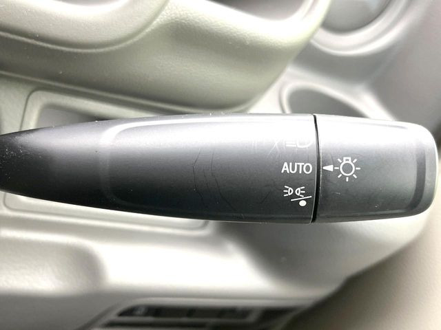 �y�I�[�g���C�g�z����̖��邳�ɉ����Ď����Ńw�b�h���C�g�̓_���E�������ł���@�\�ł�!���C�g�̕t���Y��E�����Y��Ȃǂ������Ȃ�A�J�̓���[���̑��s�����S!�g���l���ʉߎ����֗��ł��ˁ�