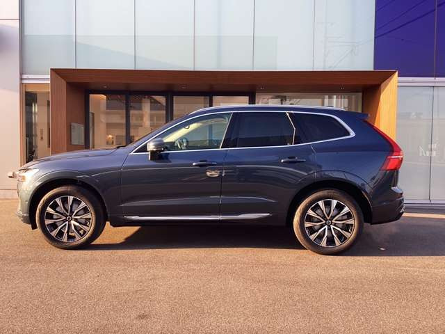 XC60ウルトラ B5 AWD 4WD