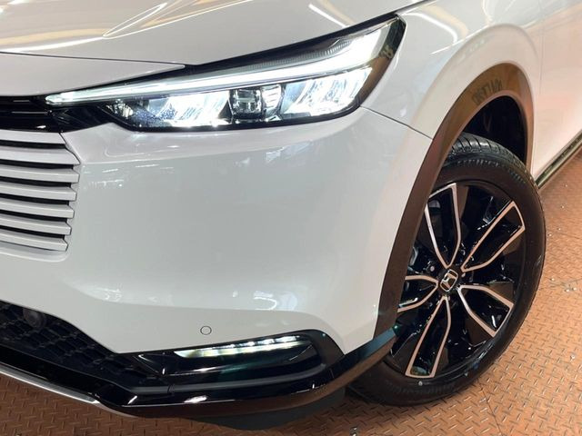 �yLED�w�b�h���C�g�z���V����ԑ��s�����ǍD�Ȏ��E���m�ۂ����S���ĉ^�]�ł��鍂�P�xLED�w�b�h���C�g�𑕔�!�_�����x�������A����d�͂��}�����Ă��܂��B