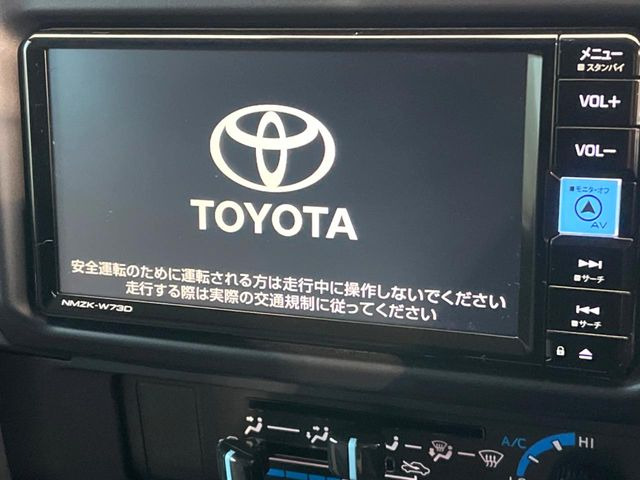 �y���[�J�[�����i�r�z�C���e���A�ɗn�����ރX�^�C���b�V���ȁu��p�݌v�v���[�J�[�i�r�𑕔��􎋔F���⑀�쐫�ȂǊ�{���\�ɂ��D��A���㎿�ȃJ�[���C�t�����y���݂��������܂��B