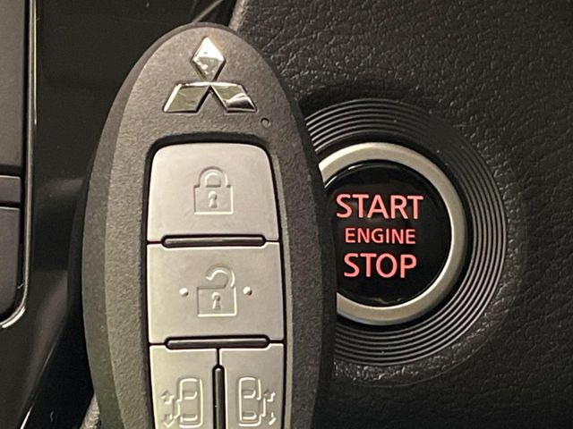 �y�����p���[�X���C�h�h�A�z�X�}�[�g�L�[��^�]�Ȃ̃X�C�b�`�Ō�ȗ����X���C�h�h�A�̊J���\���d��������͂����ăh�A���J����K�v�������A�����Ȃ��q�l�ł��ȒP�ɊJ���߂ł����K�ł���