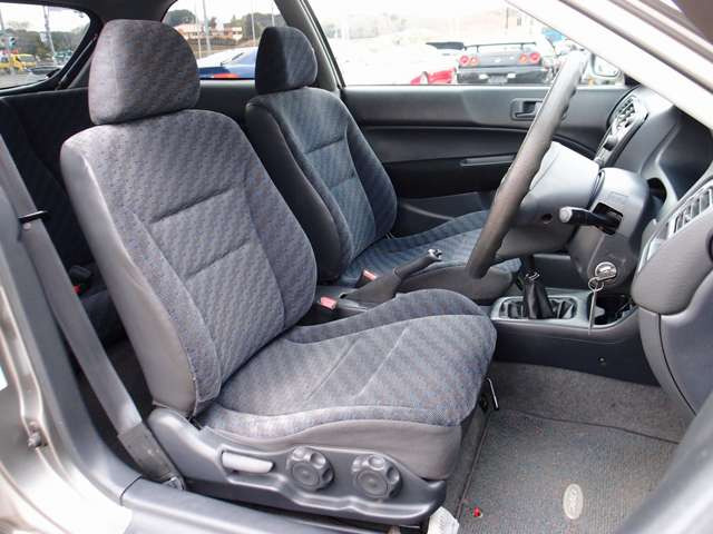 �l�C��BRIDE����RECARO���Ȃǂ̃X�|�[�c�V�[�g�������ȋ��z�ɂĂ����t���\�ł��B�t���o�P�b�g�V�[�g����Z�~�o�P�b�g�V�[�g�܂ŁA���C�y��047-492-4000�܂ł��₢���킹�������܂�