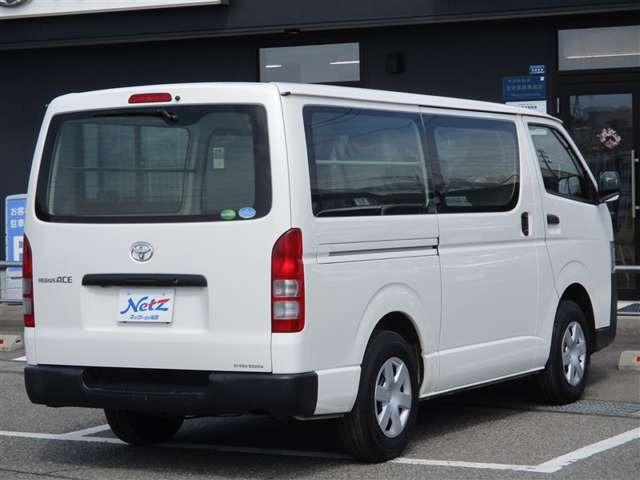 レジアスエース2.8 DX ロング ディーゼル 4WD