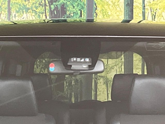 �y�g���^�Z�[�t�e�B�Z���X�z���s���ɑO���̎ԗ�����F�����A�Փ˂������Ȏ��͌x��ƃu���[�L�ŏՓˉ���Ɣ�Q�y�����A�V�X�g�B�����S�Ƀh���C�u�����y���݂��������܂��B