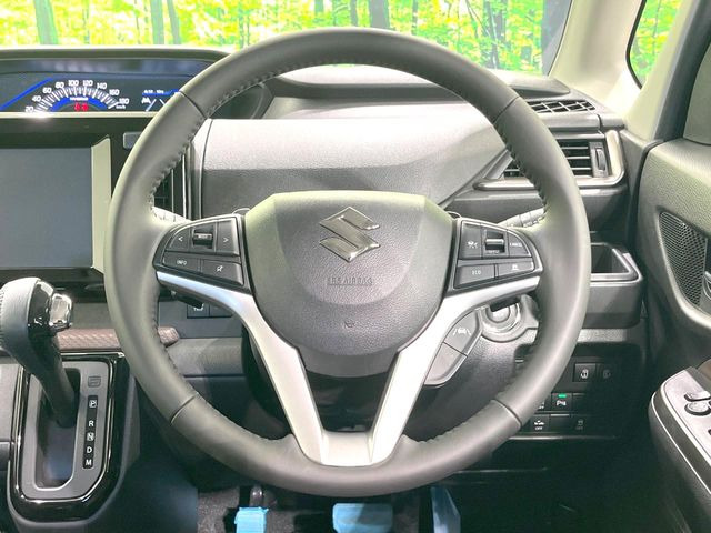 �y�����v�����X�e�A�����O�z�㎿�Ȋv���g�p���邱�ƂŁA��ɂ����������݂ƂĂ��^�]���₷���n���h���ł���