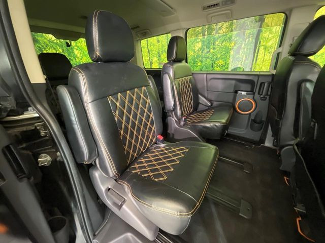 �L�X�Ƃ���2��ڃV�[�g�͋��Z���������A���S�n�����K!�F�B��Ƒ��Ƃ̂��o�����ɂ҂�����ł��B�x�r�[�V�[�g��`���C���h�V�[�g�g�p�������K�ɂ��߂�������������\���ȋ�Ԃ��m�ۂ��Ă��܂��B