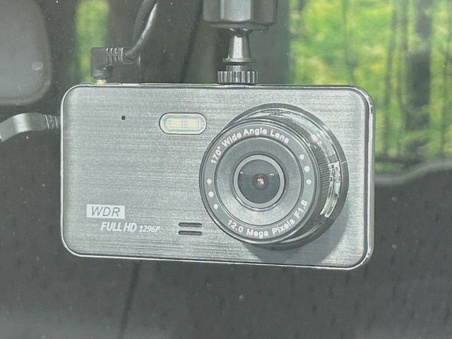 �y�h���C�u���R�[�_�[�z�h���C�u���R�[�_�[����!���s���͂������A������^�]�⎖�̂ɑ��������ہA�f���ŋL�^���A����̃��X�N�ɔ����܂��B���L�^�pSD�J�[�h�͂��q�l�����g�ł��������������K�v������܂��B