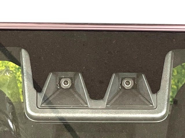 �y�X�}�[�g�A�V�X�g�z���s���ɑO���̎ԗ�����F�����A�Փ˂������Ȏ��͌x��ƃu���[�L�ŏՓˉ���Ɣ�Q�y�����A�V�X�g�B�����S�Ƀh���C�u�����y���݂��������܂��B