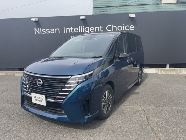 セレナ1.4 e-POWER ルキシオン