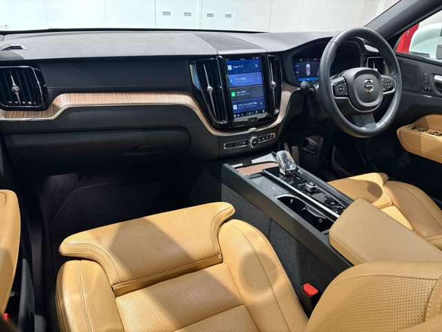 XC60アルティメット B5 AWD 4WD