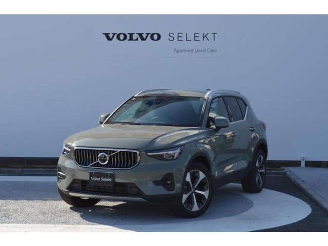 XC40ウルトラ B4 AWD 4WD