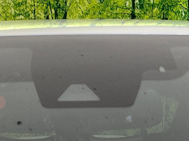 �y�g���^�Z�[�t�e�B�Z���X�z���s���ɑO���̎ԗ�����F�����A�Փ˂������Ȏ��͌x��ƃu���[�L�ŏՓˉ���Ɣ�Q�y�����A�V�X�g�B�����S�Ƀh���C�u�����y���݂��������܂��B