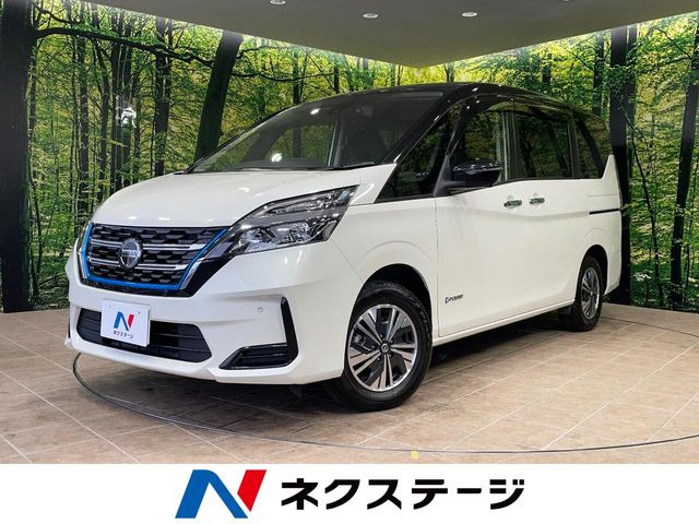 セレナ1.2 e-POWER XV