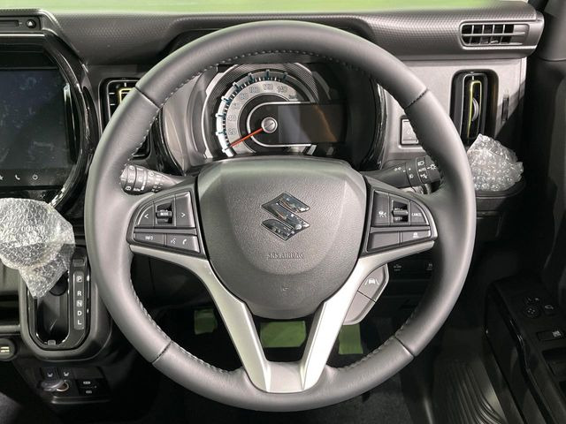 �y�����v�����X�e�A�����O�z�㎿�Ȋv���g�p���邱�ƂŁA��ɂ����������݂ƂĂ��^�]���₷���n���h���ł���