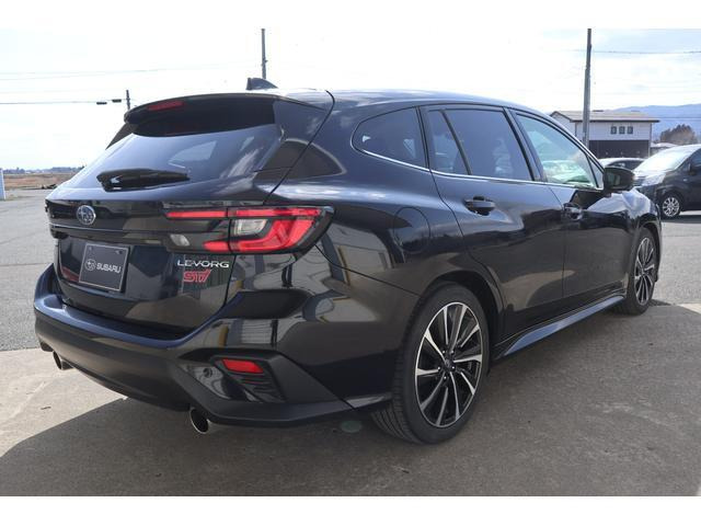 レヴォーグ1.8 STI スポーツ EX 4WD