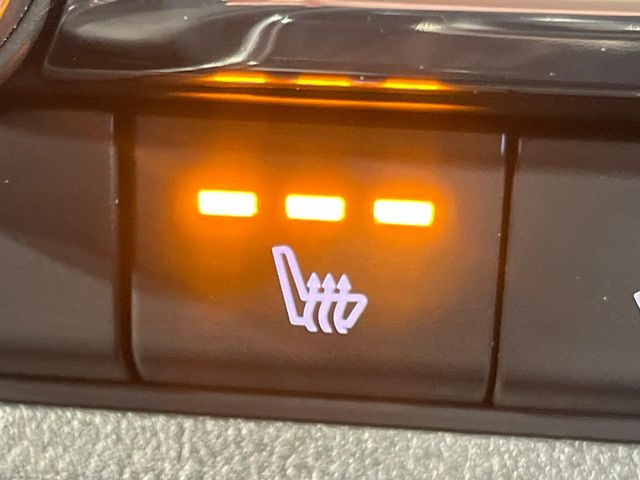 �y�V�[�g�q�[�^�[�z�������ɏd�󂷂�V�[�g�q�[�^�[!�G�A�R����葁�����܂��Ă����̂Ŋ�����̐l�����S�ł��ˁ�G�A�R���̉����͊������邩����A�Ƃ������ɂ����������߂ł��B