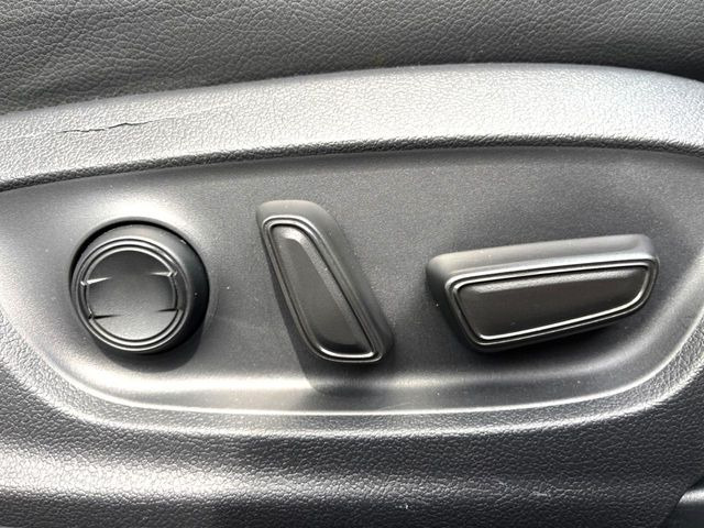 �y�p���[�V�[�g�z�X�C�b�`��ŊȒP�ɃV�[�g�̔��������\!�d��������͂�����܂���!���K�ȃV�[�g�|�W�V�����ɃZ�b�g���āA���K�ȃh���C�u�����y���݂��������B