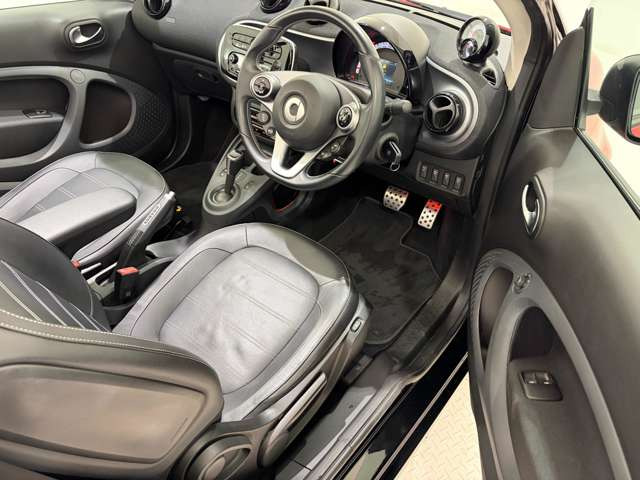 スマートフォーツーカブリオブラバス スポーツ ツイナミック