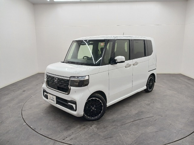 N-BOXカスタムターボ コーディネートスタイル モノトーン