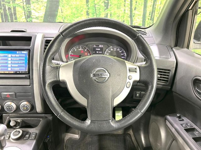 �y�����v�����X�e�A�����O�z�㎿�Ȋv���g�p���邱�ƂŁA��ɂ����������݂ƂĂ��^�]���₷���n���h���ł���