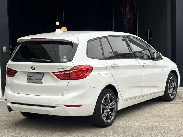 2シリーズグランツアラー218d スポーツ