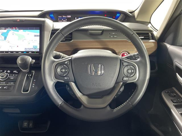 フリード1.5 クロスター ホンダセンシング