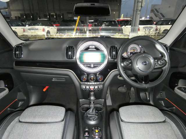 ミニクロスオーバークーパー D コーンウォール エディション