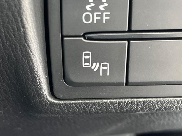 �y�u���C���h�X�|�b�g���j�^�����O�z���s���A�h�A�~���[�̎��p�ɂȂ�₷���ӏ��Ɍ㑱�Ԃ��ڋ߂���ƃT�C�h�~���[�t�߂Ɍx����\���A�h���C�o�[�ɒ��ӊ��N�����Ă���܂��B