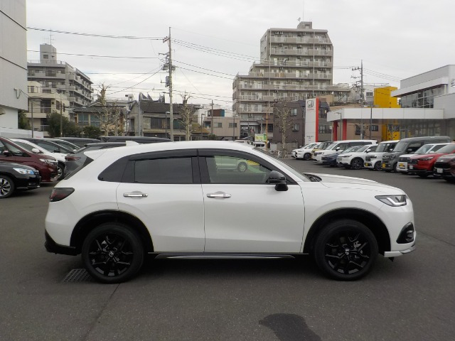 ZR-V2.0 e:HEV Z ブラックスタイル 4WD